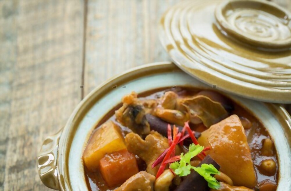 Massamam curry is top dish in the world. 