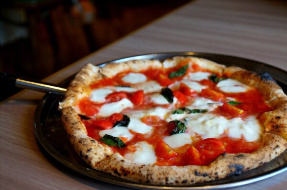 Italian Naples Pizza